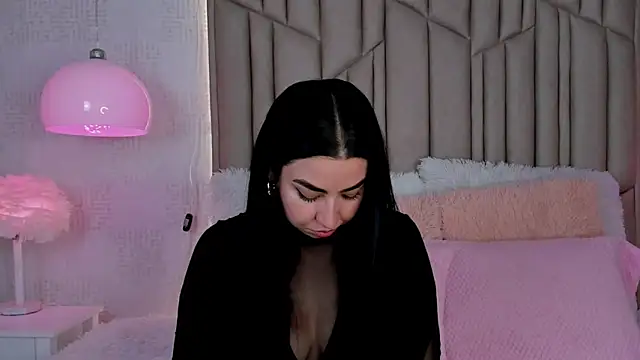 AudreyElla online show from March 22, 2026, 6:04 am