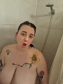 Sora eroneko online show from November 25, 2025, 3:51 am