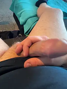 Snapshot of Sebastian24589 chatting on March 6, 2025, 8:52 am Sebastian24589 online show from March 6, 2025, 8:52 am