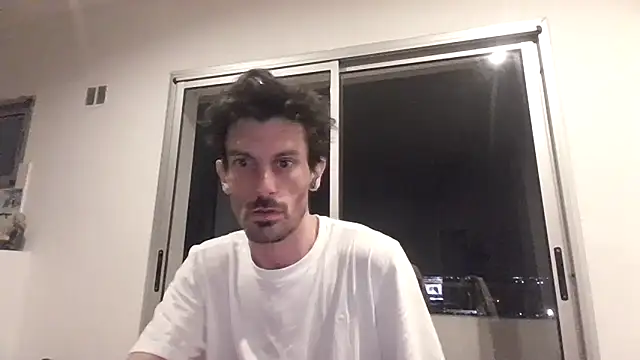 Snapshot of nicolaaaaas chatting on March 16, 2025, 5:14 am nicolaaaaas online show from March 16, 2025, 5:14 am