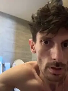 nicolaaaaas online show from December 21, 2025, 9:15 pm