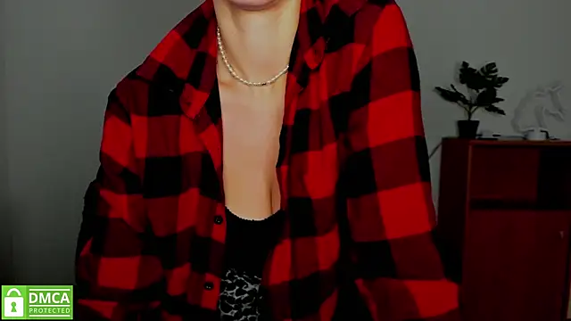 Snapshot of annakillianox chatting on October 2, 2025, 5:22 am annakillianox online show from October 2, 2025, 5:22 am