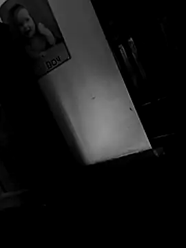 Heman100492 online show from April 20, 2026, 8:39 am