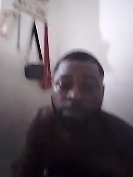 CarlosBigglock online show from June 25, 2026, 5:23 am