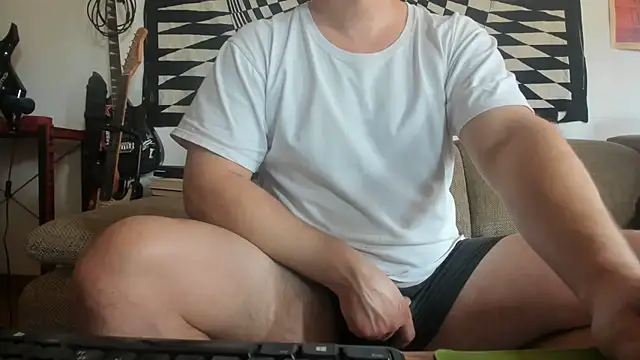 Snapshot of soulfuck92 chatting on March 12, 2025, 12:36 pm soulfuck92 online show from March 12, 2025, 12:36 pm