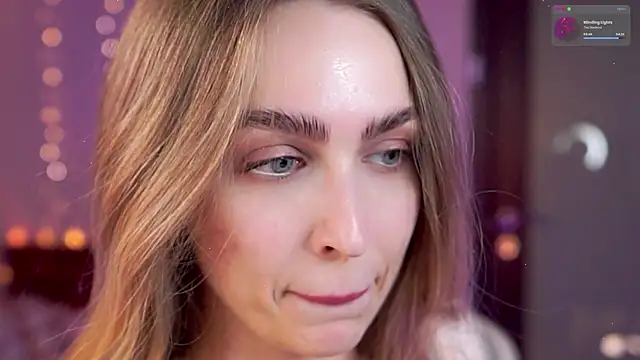 Kamila icee online show from December 21, 2025, 8:31 pm