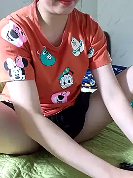 Ngocnhi2k online show from January 6, 2025, 6:47 am