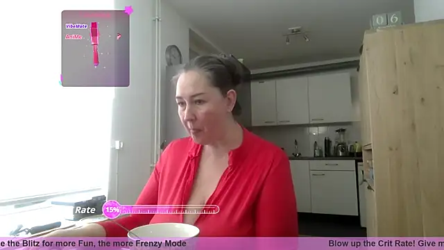 MilfGina online show from November 6, 2025, 8:51 am