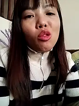 Lady-big91 online show from January 6, 2025, 6:36 am