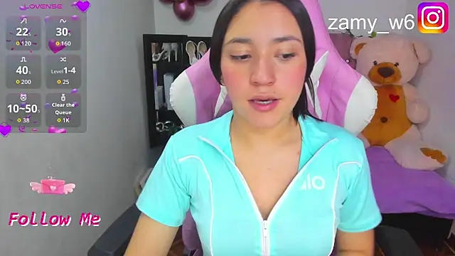 karla cute01 online show from December 19, 2025, 4:05 am