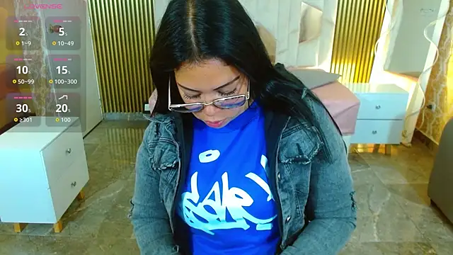 Snapshot of martinna_tay chatting on November 29, 2025, 3:28 am martinna tay online show from November 29, 2025, 3:28 am