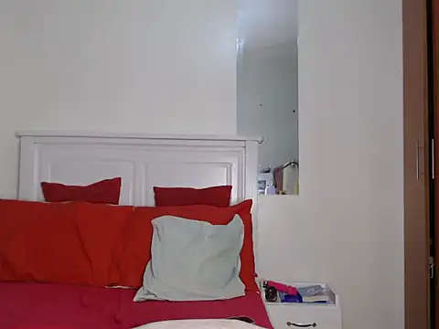 sweetice 02 online show from February 24, 2026, 1:39 am