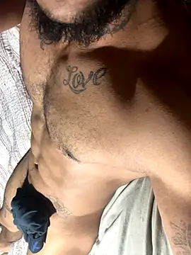 Bryron69 online show from December 17, 2025, 4:28 am