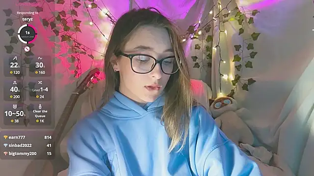 monlight  dana online show from December 9, 2024, 3:44 pm