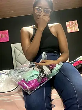 Berry Bans online show from October 16, 2025, 11:24 pm