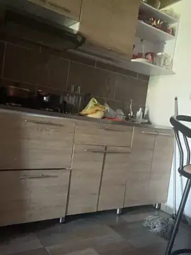 Berry Bans online show from February 18, 2026, 7:10 pm