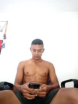 Demiansteven2 online show from October 10, 2025, 3:57 pm