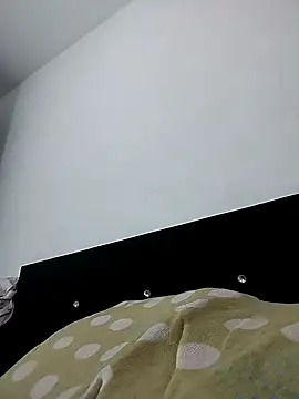 Demiansteven2 online show from February 12, 2026, 5:34 pm