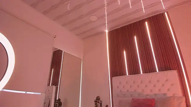 Snapshot of sweetty_paulina chatting on February 28, 2026, 1:22 pm sweetty paulina online show from February 28, 2026, 1:22 pm