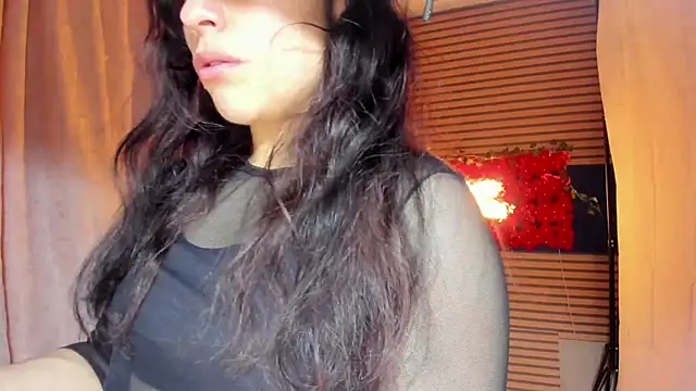 Snapshot of rosse_2504 chatting on October 20, 2025, 5:13 pm rosse 2504 online show from October 20, 2025, 5:13 pm