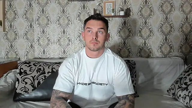 Jonmusclemaster online show from February 11, 2025, 8:20 pm