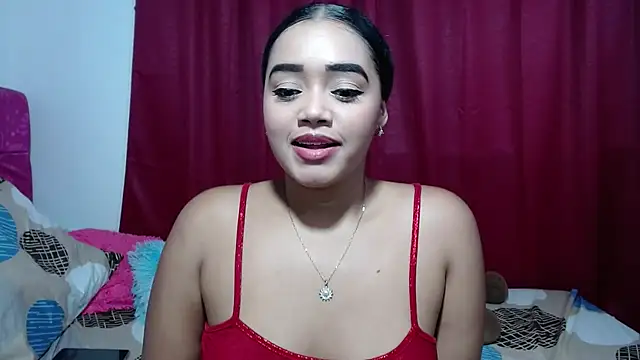 kiara milf  online show from April 4, 2026, 7:31 pm