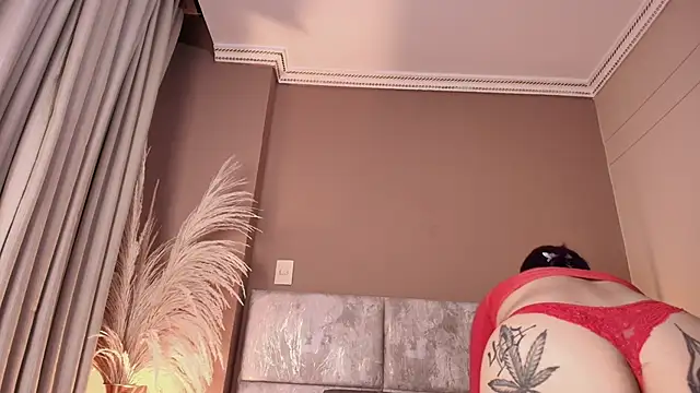 AlissaNix online show from March 12, 2026, 12:49 am