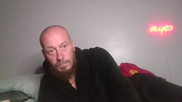 deepinnnnn online show from October 3, 2025, 4:47 am