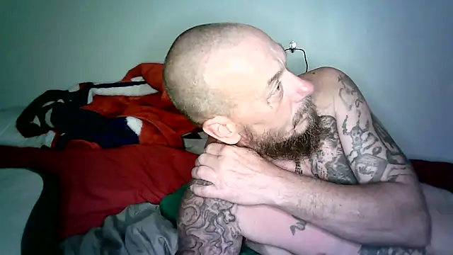 deepinnnnn online show from April 22, 2026, 3:46 am