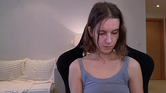 VanessaBayer2 online show from December 23, 2024, 2:45 am