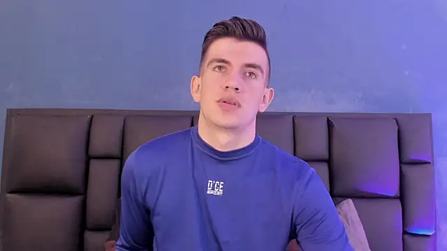 Snapshot of MikaelSlow chatting on January 17, 2026, 4:27 am MikaelSlow online show from January 17, 2026, 4:27 am