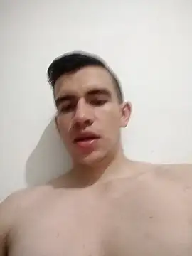 Snapshot of MikaelSlow chatting on February 26, 2026, 4:23 am MikaelSlow online show from February 26, 2026, 4:23 am