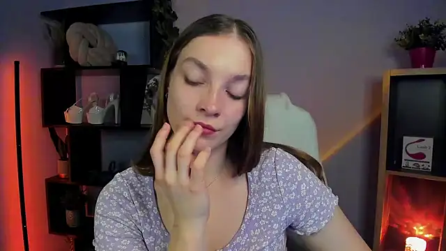Snapshot of kenzie_x chatting on February 4, 2025, 8:56 am kenzie x online show from February 4, 2025, 8:56 am