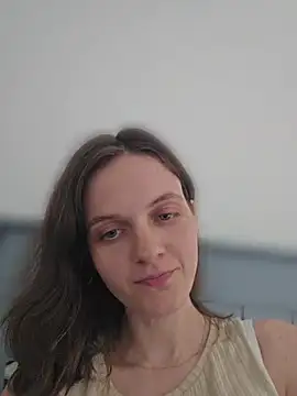 EllieDay online show from June 20, 2026, 10:42 am