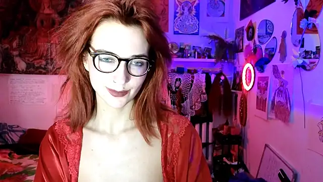 TatianaRomanov online show from May 12, 2026, 8:15 pm