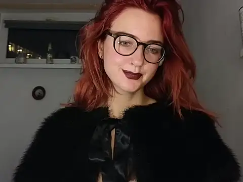 Snapshot of TatianaRomanov chatting on September 23, 2025, 7:43 pm TatianaRomanov online show from September 23, 2025, 7:43 pm