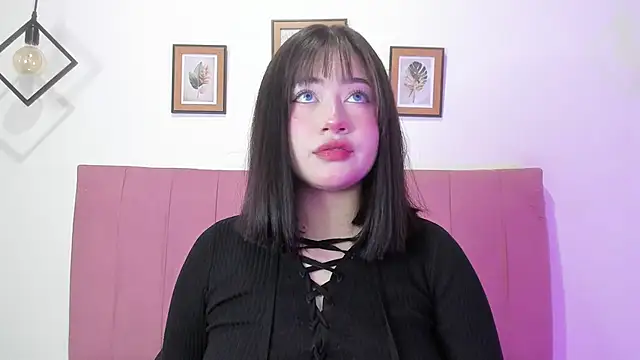 GENNESIS LOVE online show from November 21, 2025, 3:49 am