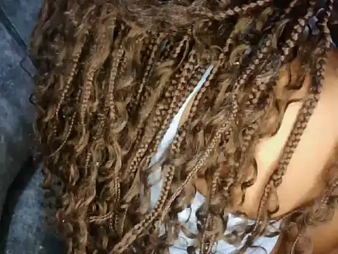 petitev online show from January 19, 2026, 4:27 am