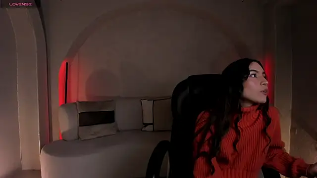 MarianneLane online show from November 27, 2025, 11:38 pm