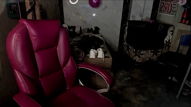 tattys sexy online show from October 17, 2025, 4:38 am