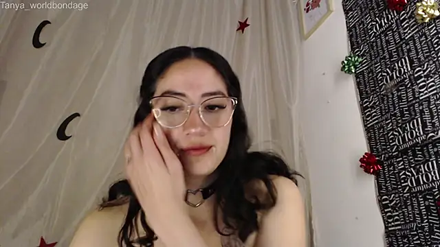 Tanya WorldBondage online show from February 8, 2026, 11:35 pm