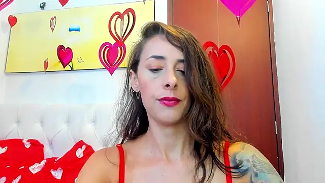 Snapshot of ScarletKings chatting on February 12, 2025, 3:16 pm ScarletKings online show from February 12, 2025, 3:16 pm