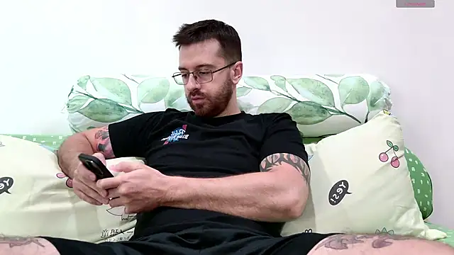 JayXCee Official online show from March 10, 2025, 3:34 am