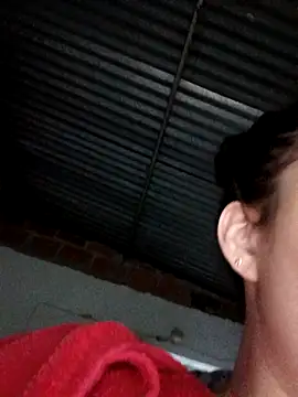 Liancy online show from February 5, 2026, 1:34 am