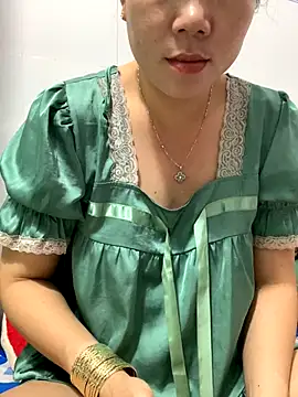 Baby-bigtits online show from October 19, 2025, 11:18 pm