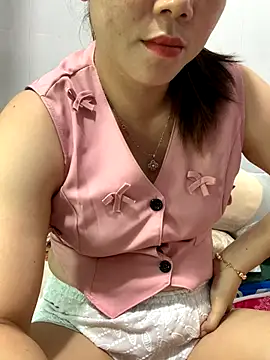 Baby-bigtits online show from October 15, 2025, 2:10 am