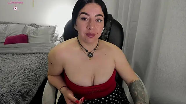 Im coco online show from April 11, 2026, 1:02 am