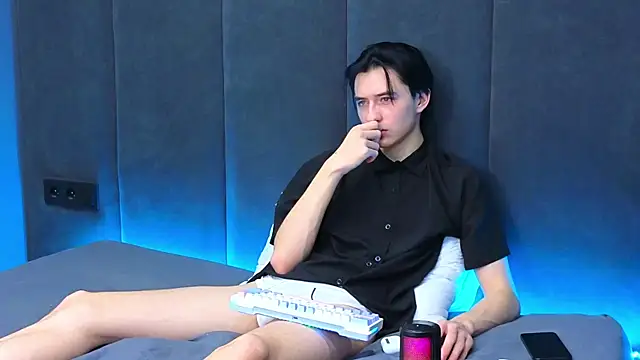 AmondCor online show from February 25, 2025, 12:49 pm