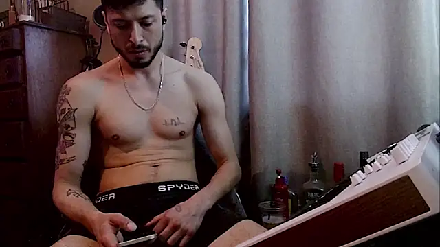 Snapshot of psil0cyb0rg chatting on March 14, 2026, 1:33 am psil0cyb0rg online show from March 14, 2026, 1:33 am