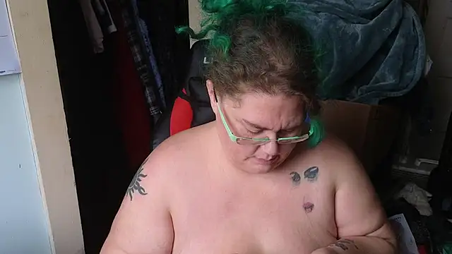 EmberCum online show from January 10, 2026, 4:24 pm